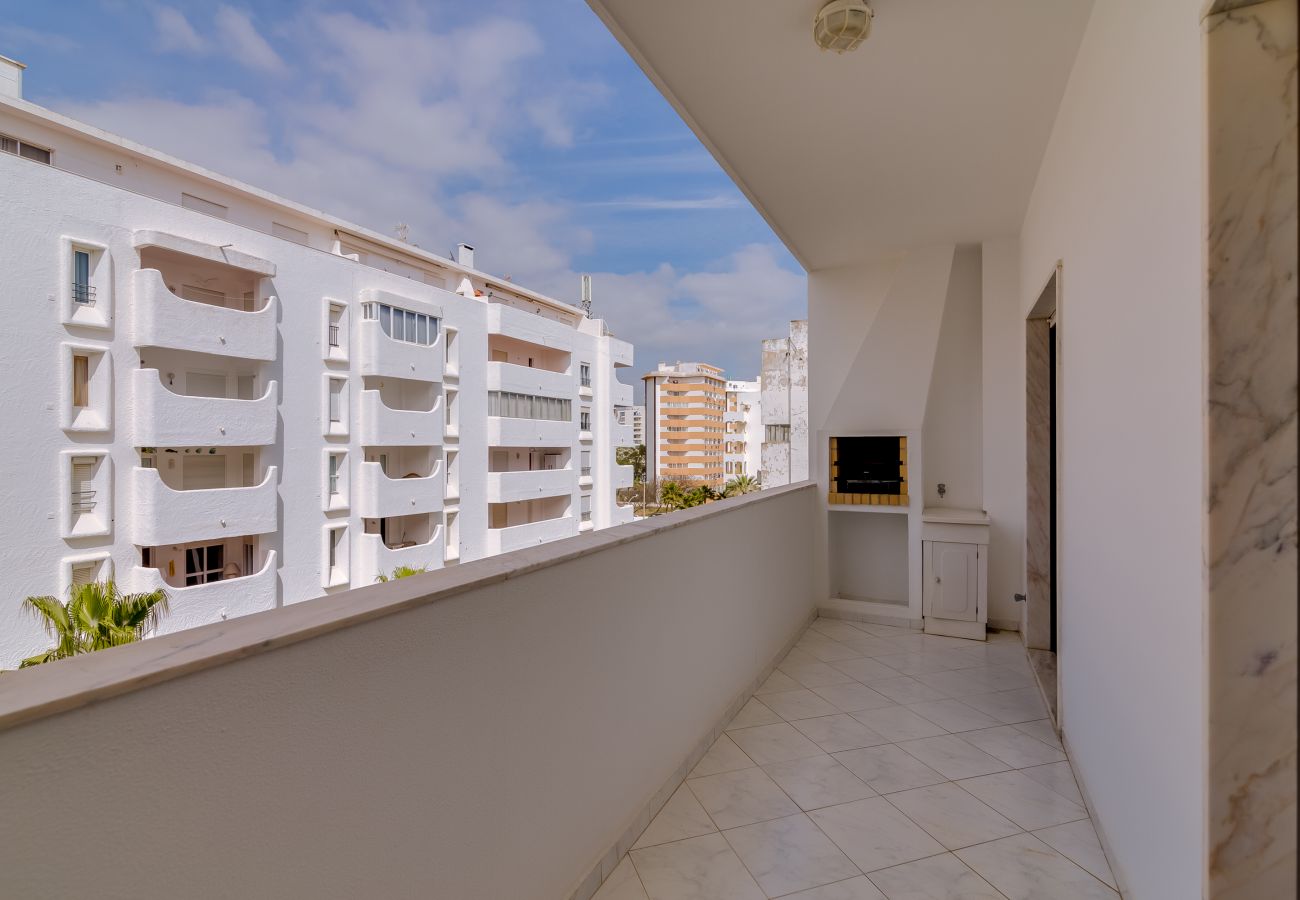 Apartment in Quarteira - Atlântico View - Beach front - Quarteira