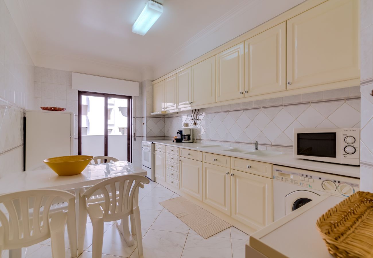 Apartment in Quarteira - Atlântico View - Beach front - Quarteira