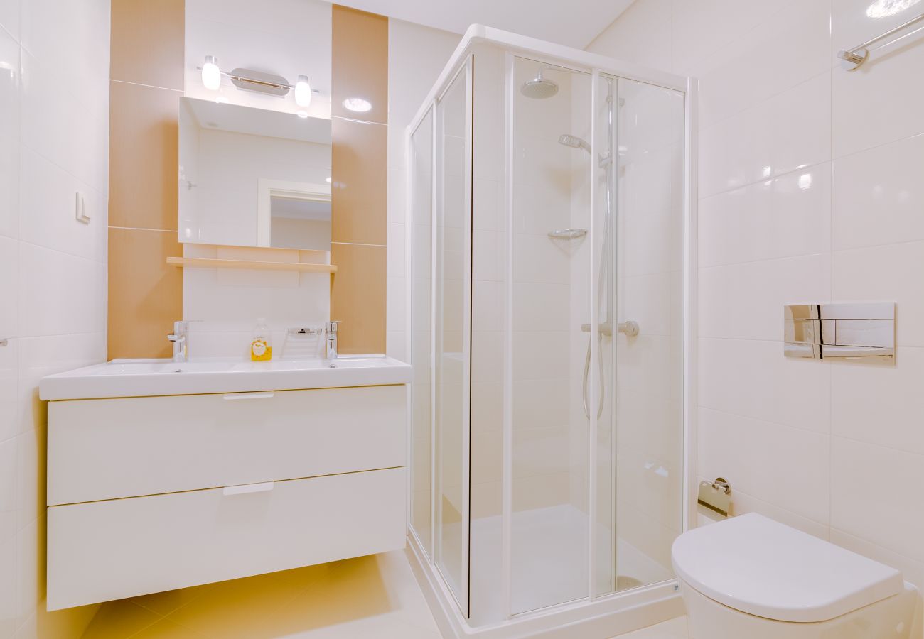 Apartment in Quarteira - Brisa do Mar 2Br - Sea front - Luxury apartment