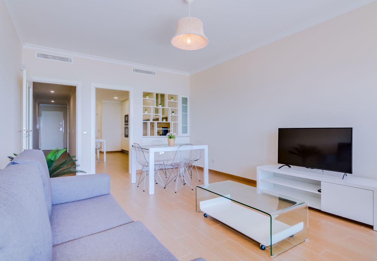 Apartment in Quarteira - Brisa do Mar 2Br - Sea front - Luxury apartment