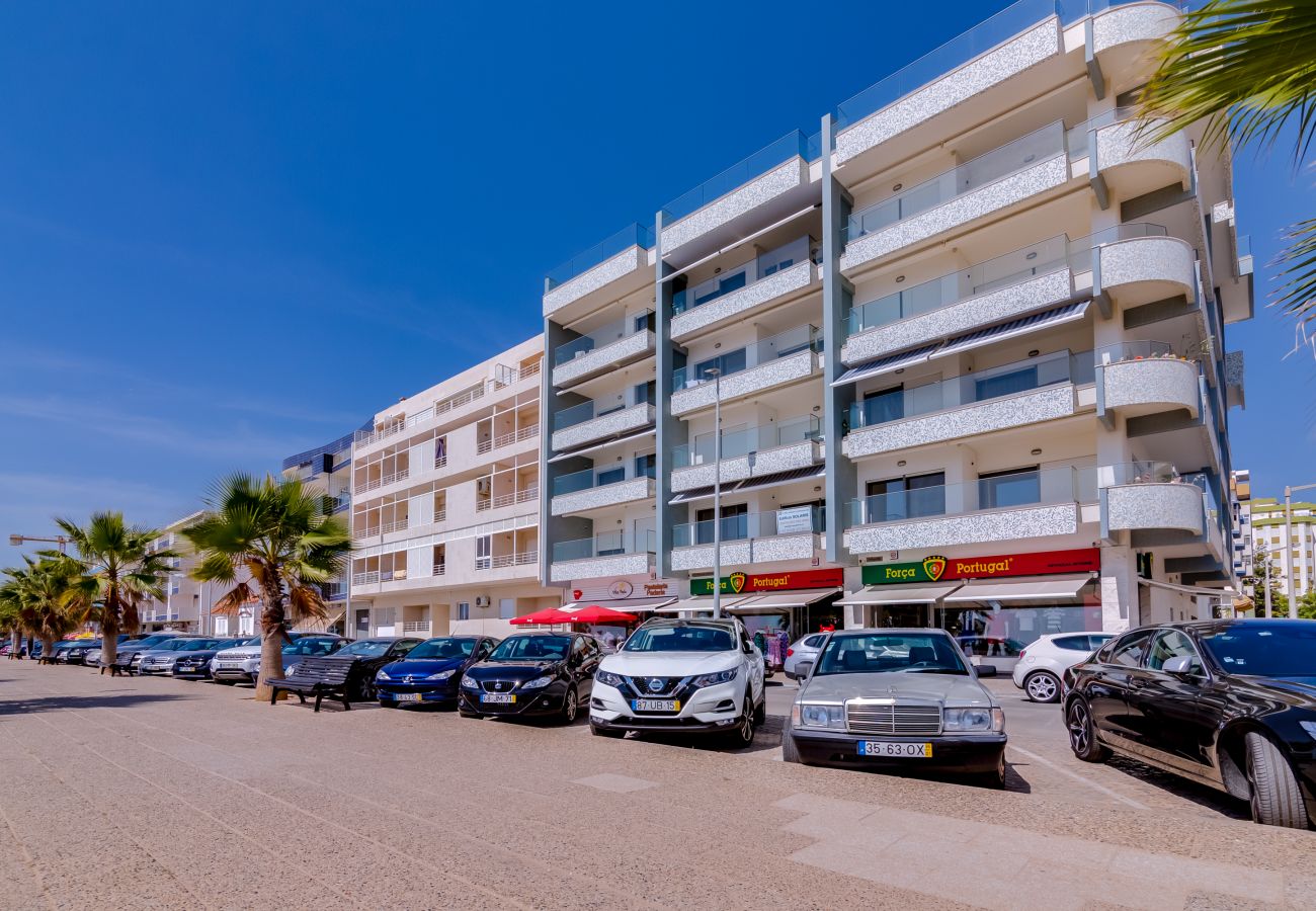 Apartment in Quarteira - Brisa do Mar 2Br - Sea front - Luxury apartment