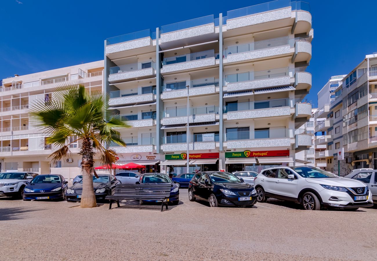 Apartment in Quarteira - Brisa do Mar 2Br - Sea front - Luxury apartment