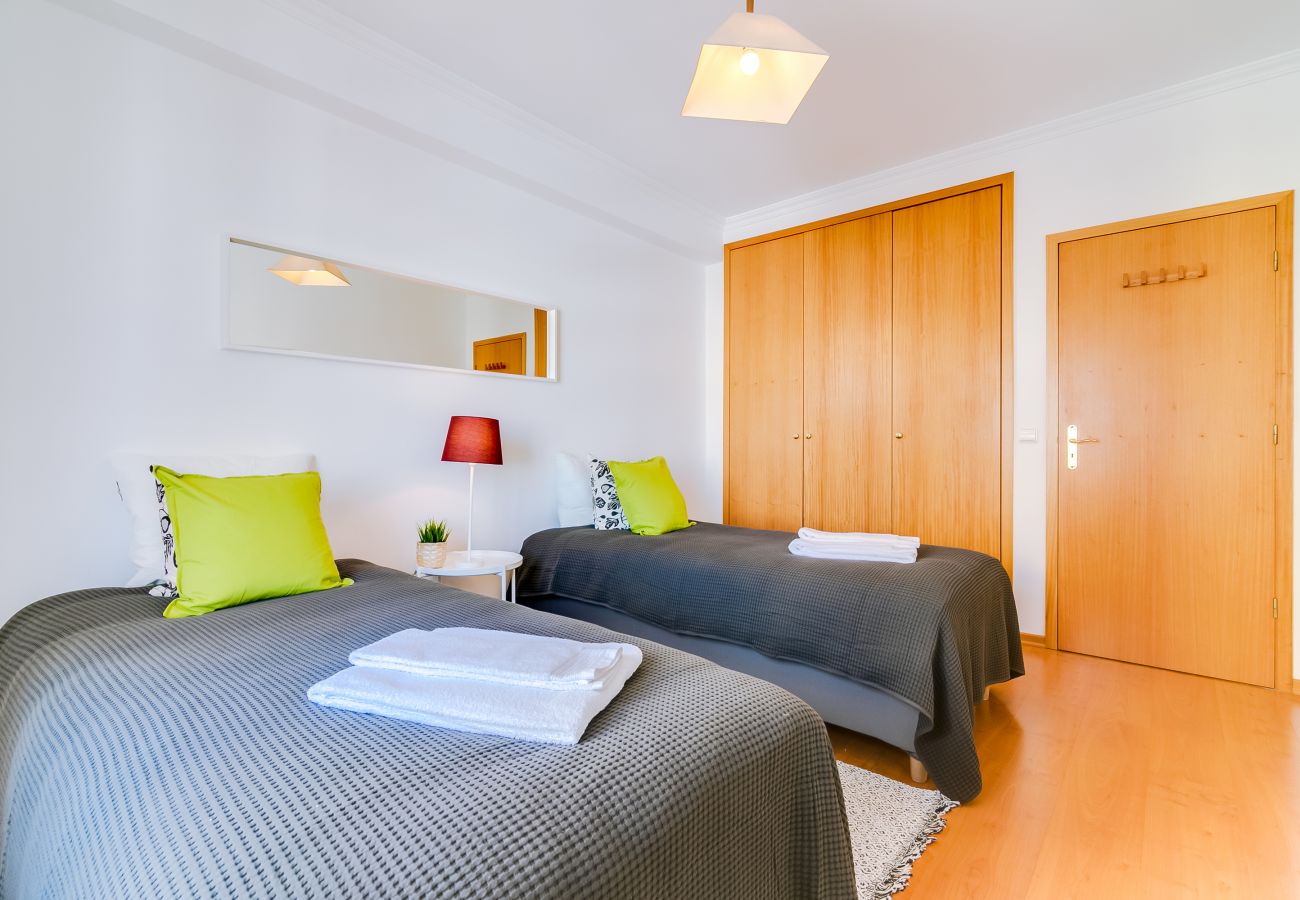 Apartment in Faro - The Nest Apartment - Sea View - Faro