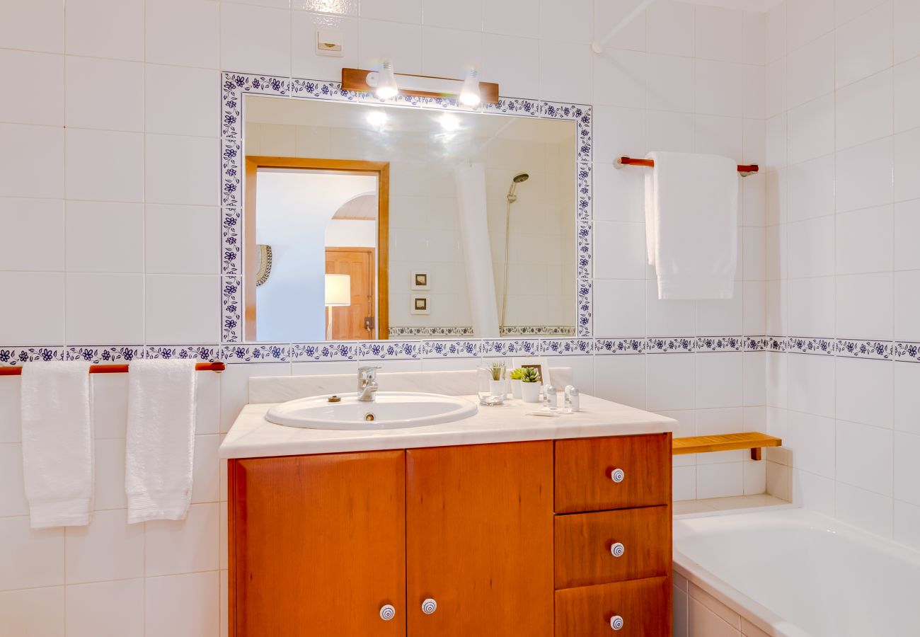 Apartment in Faro - The Nest Apartment - Sea View - Faro