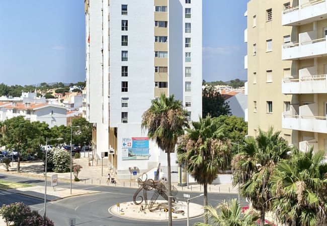 Apartment in Quarteira - Chantal Apartment - Near the beach - Quarteira Apartment in Quarteira - Chantal Apartment - Near the beach - Quarteira