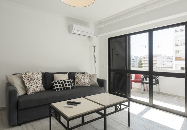 Apartment in Quarteira - Chantal Apartment - Near the beach - Quarteira Apartment in Quarteira - Chantal Apartment - Near the beach - Quarteira