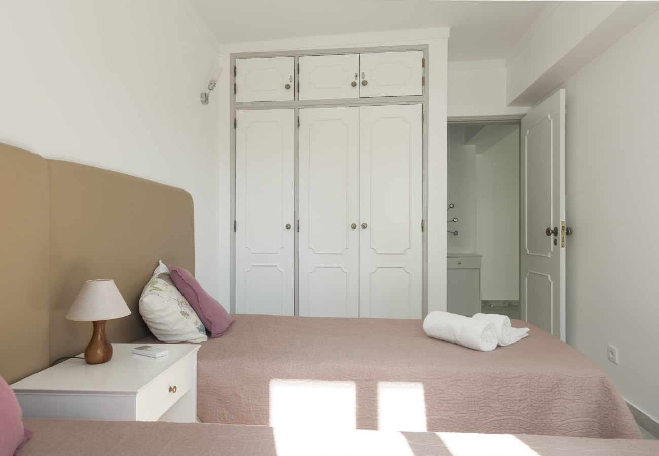 Apartment in Quarteira - Chantal Apartment - Near the beach - Quarteira