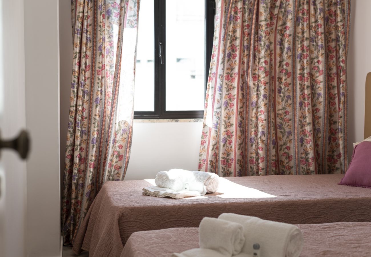 Apartment in Quarteira - Chantal Apartment - Near the beach - Quarteira