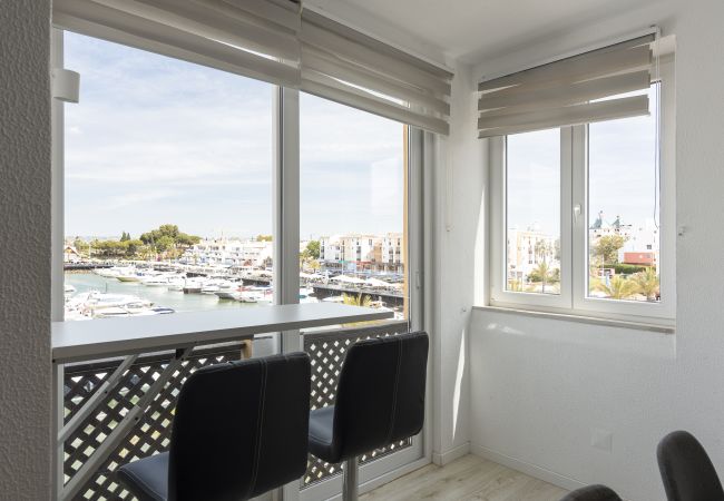 Apartment in Vilamoura - Marina Pearl - View to Vilamoura Marina Apartment in Vilamoura - Marina Pearl - View to Vilamoura Marina