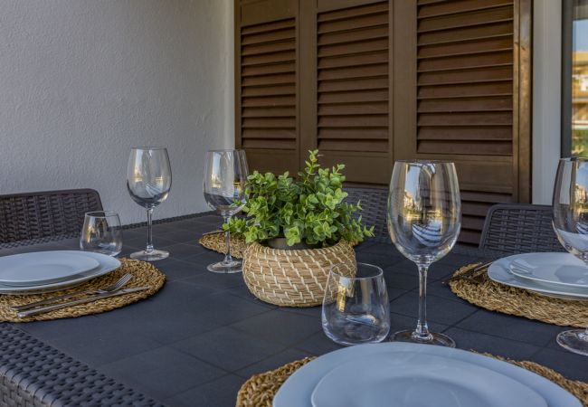 Apartment in Quarteira - Vilar do Jardim - Terrace and Pool - Vilamoura by Apartment in Quarteira - Vilar do Jardim - Terrace and Pool - Vilamoura by
