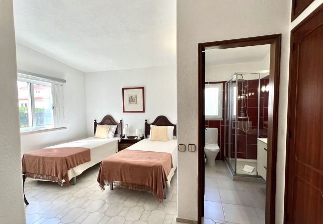 Villa in Vilamoura - Vila Santo Antonio - Vilamoura by HD PROPERTIES Villa in Vilamoura - Vila Santo Antonio - Vilamoura by HD PROPERTIES