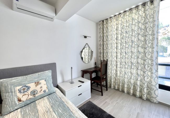 Apartment in Quarteira - Beachside Apartment - With Pool by HD PROPERTIES Apartment in Quarteira - Beachside Apartment - With Pool by HD PROPERTIES
