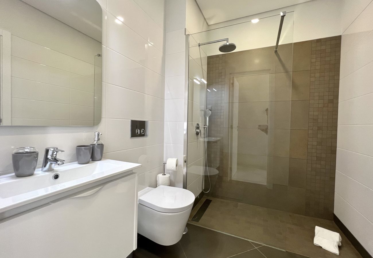 Apartment in Quarteira - Aman - Near the beach by HD PROPERTIES