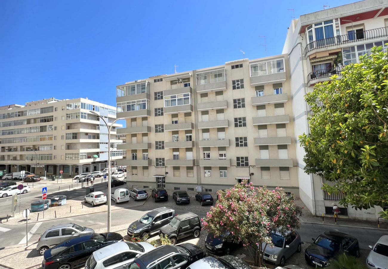 Apartment in Quarteira - Aman - Near the beach by HD PROPERTIES