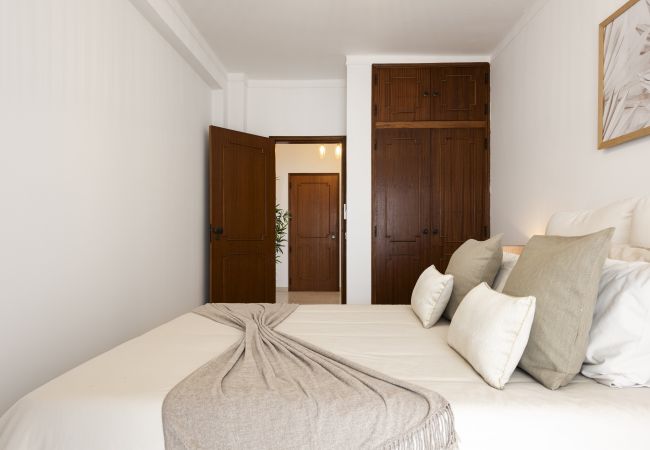 Apartment in Quarteira - Mare Viva - Seafront with pool by HD Apartment in Quarteira - Mare Viva - Seafront with pool by HD