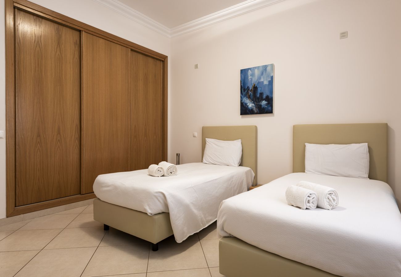 Apartment in Vilamoura - Praia Village III - Peaceful condominium by HD