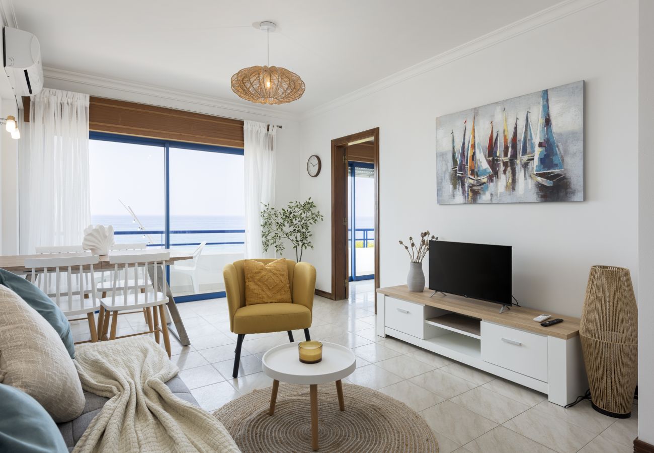 Apartment in Quarteira - Oceanides - Sea front with pool by HD