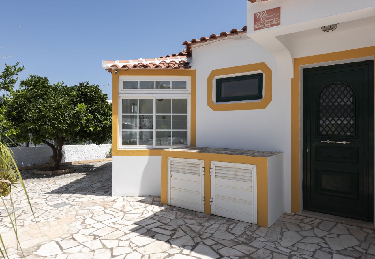 Villa in Albufeira - Vila Coelho - City center with pool by HD