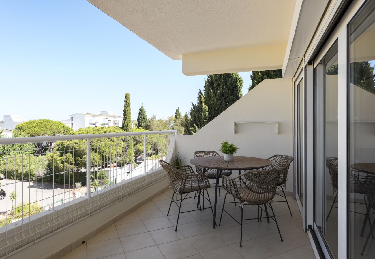 Apartment in Vilamoura - Moura One - Condominium with pool by HD