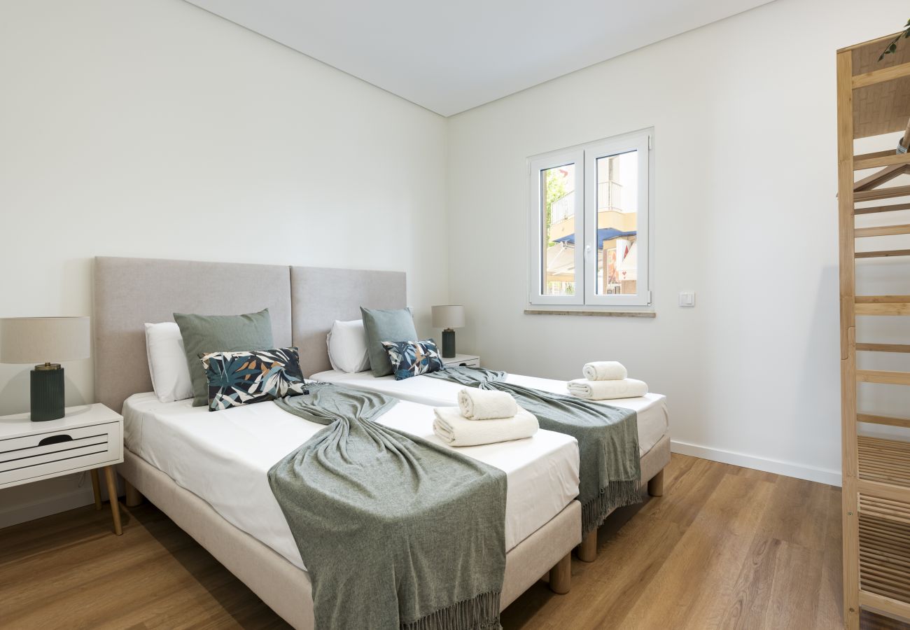 Apartment in Quarteira - Mira Mar 1 - Near the beach by HD