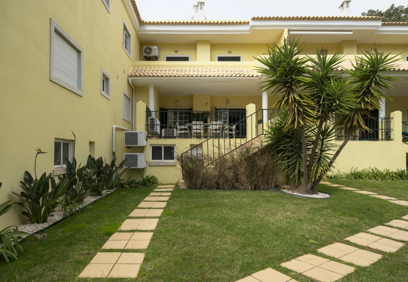 Apartment in Vilamoura - Mar e Golfe - Pool with golf view by HD