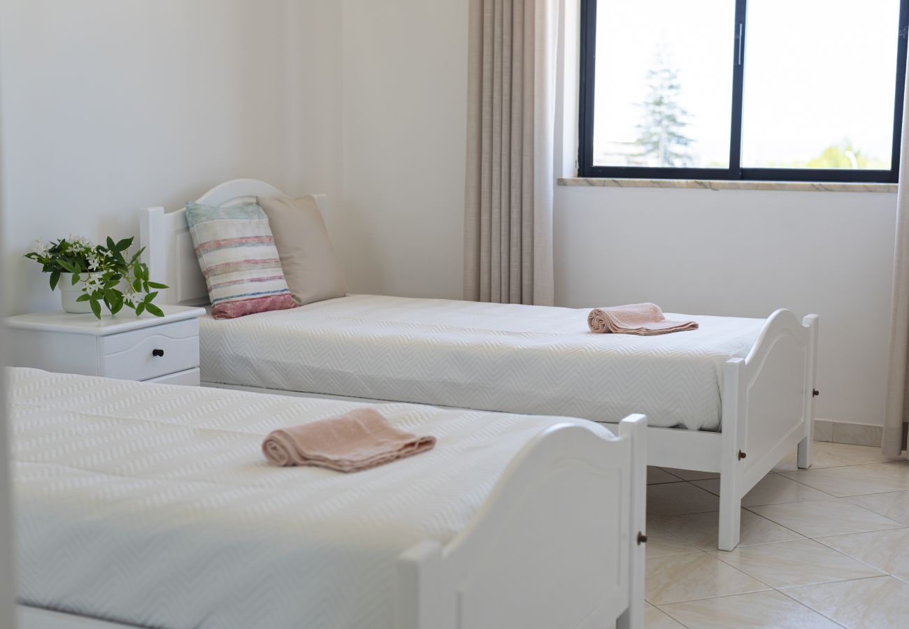 Apartment in Quarteira - Dunas - Sea view near the beach by HD