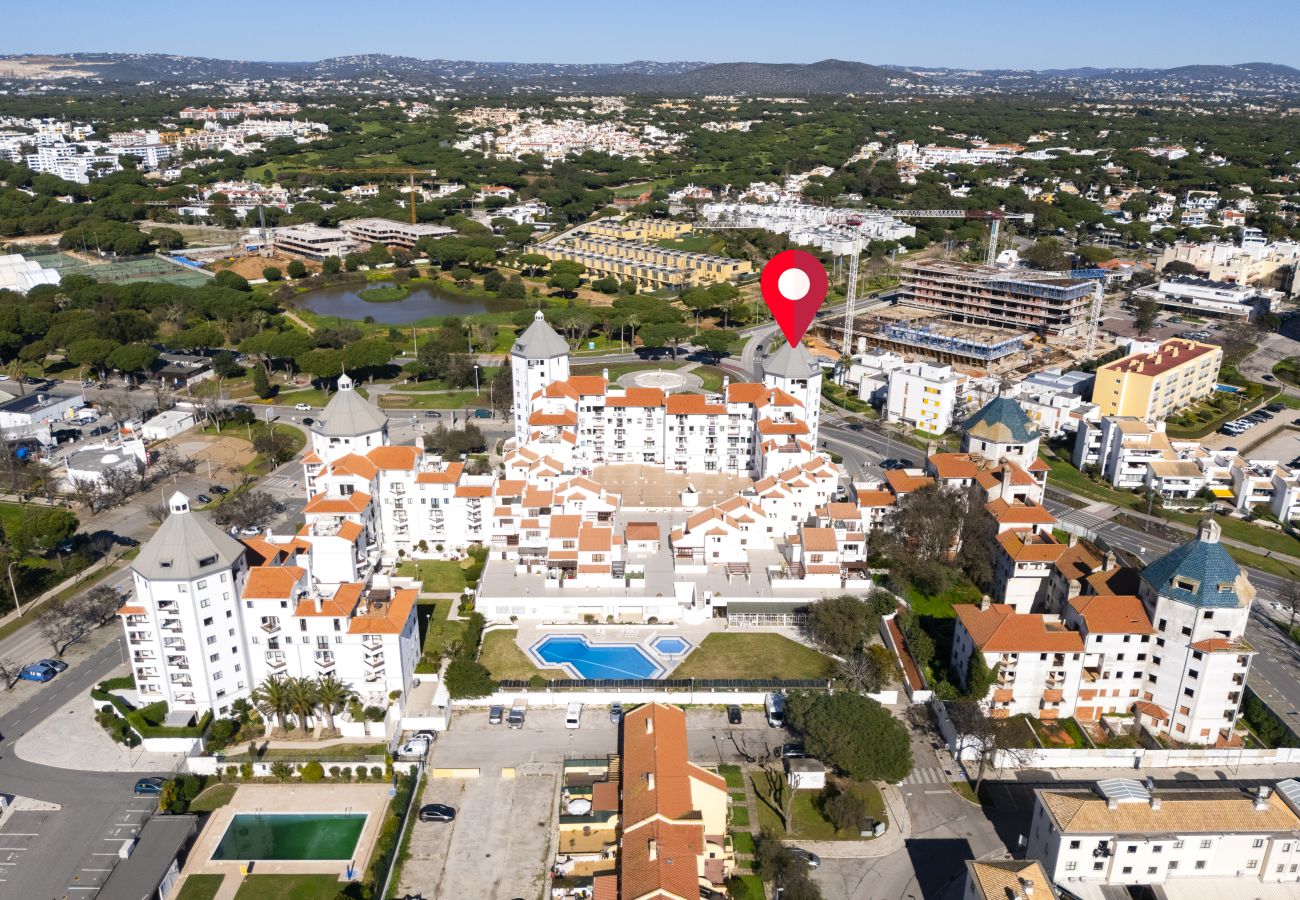 Apartment in Vilamoura - Vilamoura Secret - City center with pool by HD