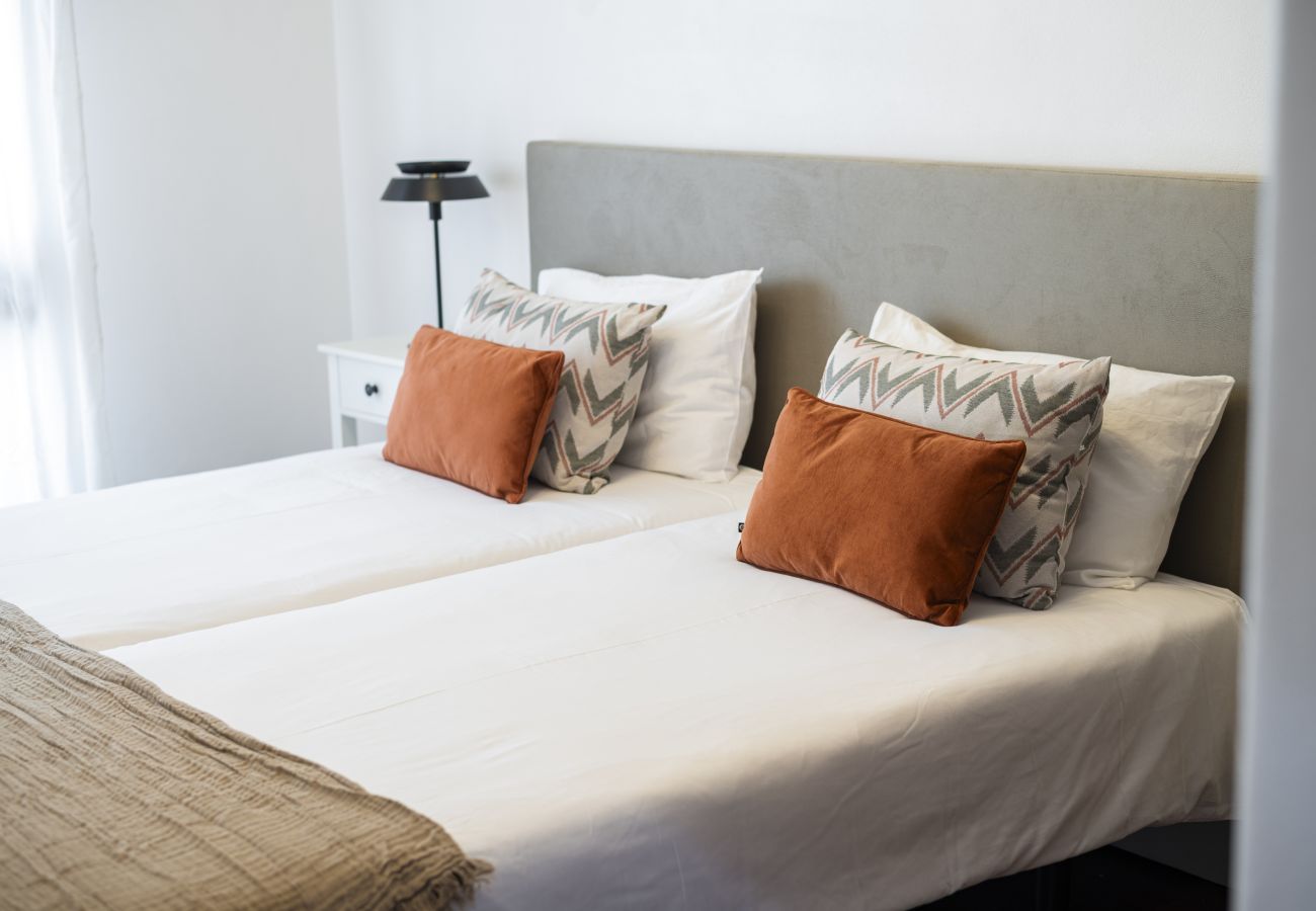 Apartment in Quarteira - Beira Mar see view -  by HD