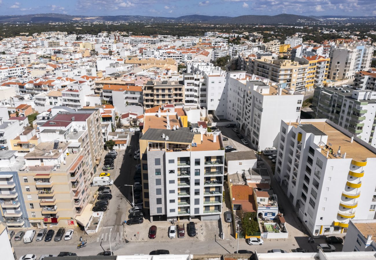 Apartment in Quarteira - Pérola do Príncipe Near the beach - by HD