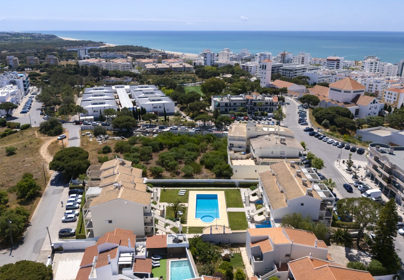 Apartment in Quarteira - Atlântico Sul 9 - 2 Br- Near the beach by Hd
