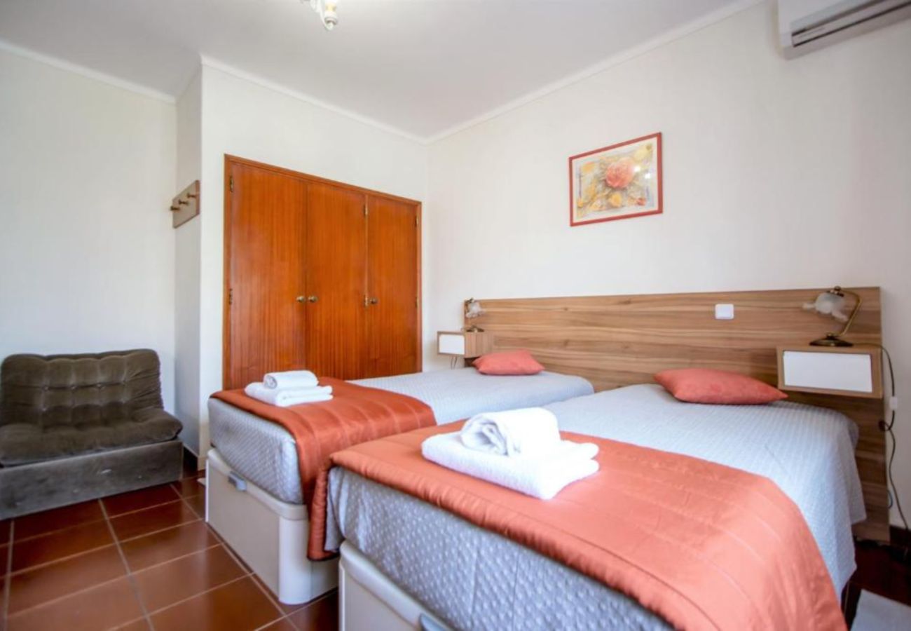 Apartment in Quarteira - Atlântico Sul 9 - 2 Br- Near the beach by Hd