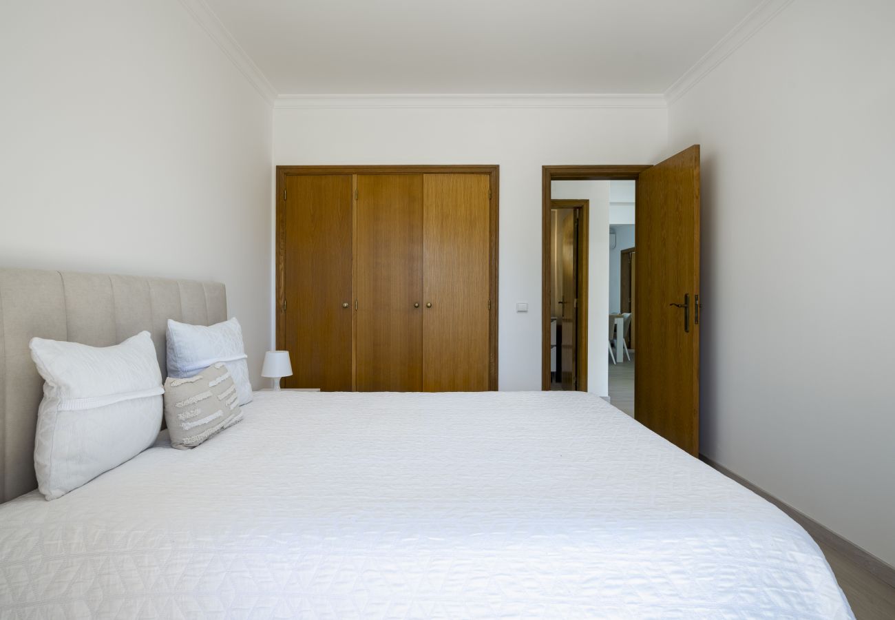 Apartment in Quarteira - Casa das Mélias - 2 br apartment whit pool by HD