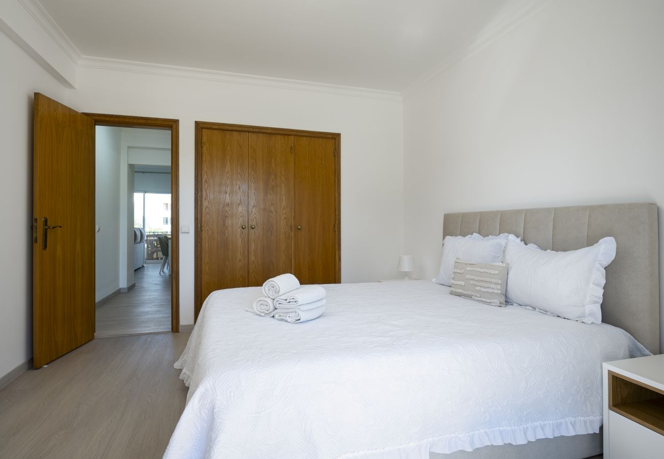 Apartment in Quarteira - Casa das Mélias - 2 br apartment whit pool by HD