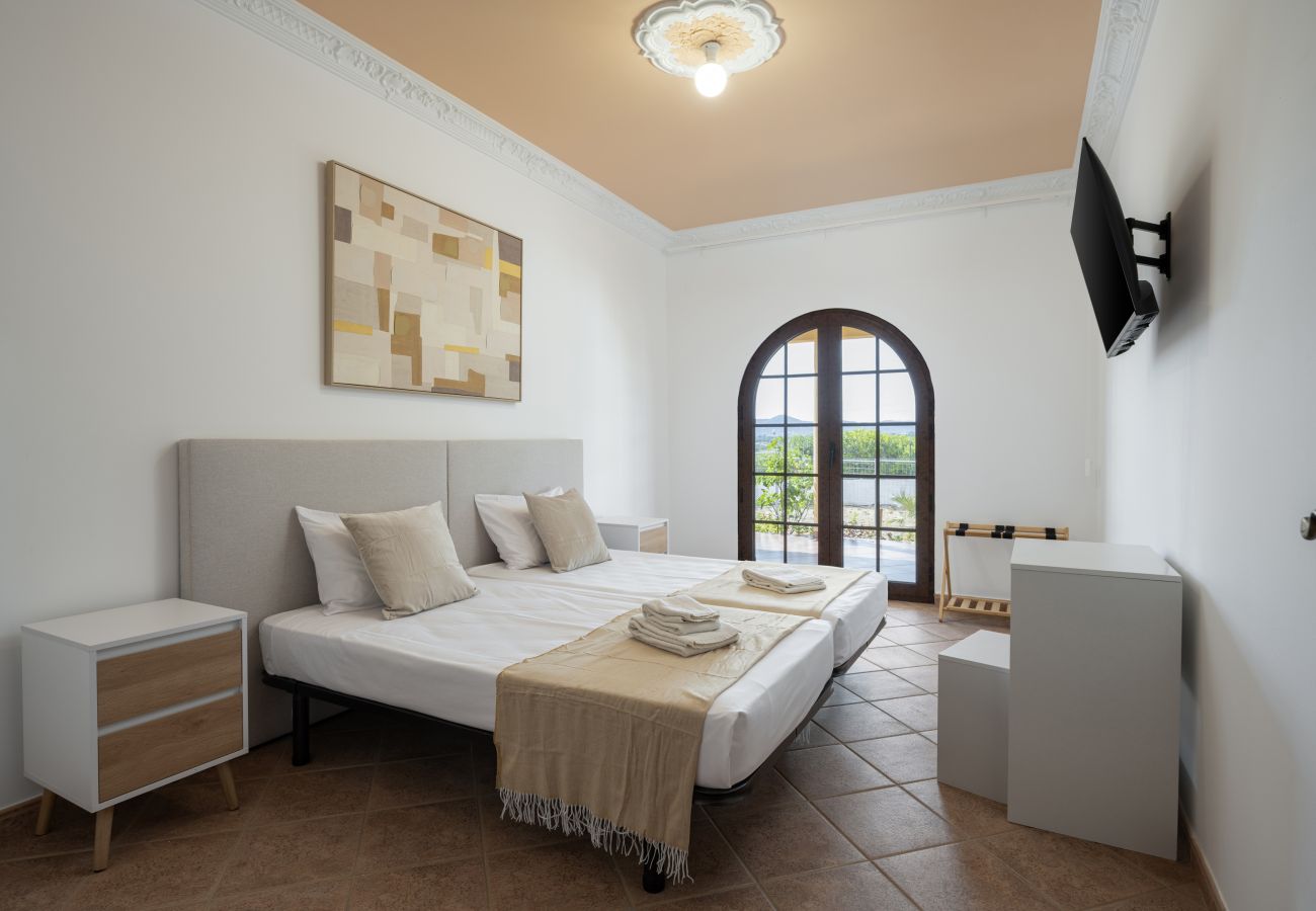 Cottage in Faro - Casa da Montanha - Peaceful Villa by HD