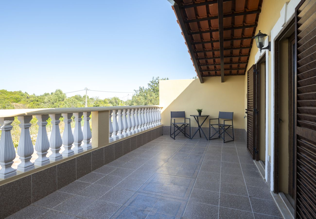 Cottage in Faro - Casa da Montanha - Peaceful Villa by HD