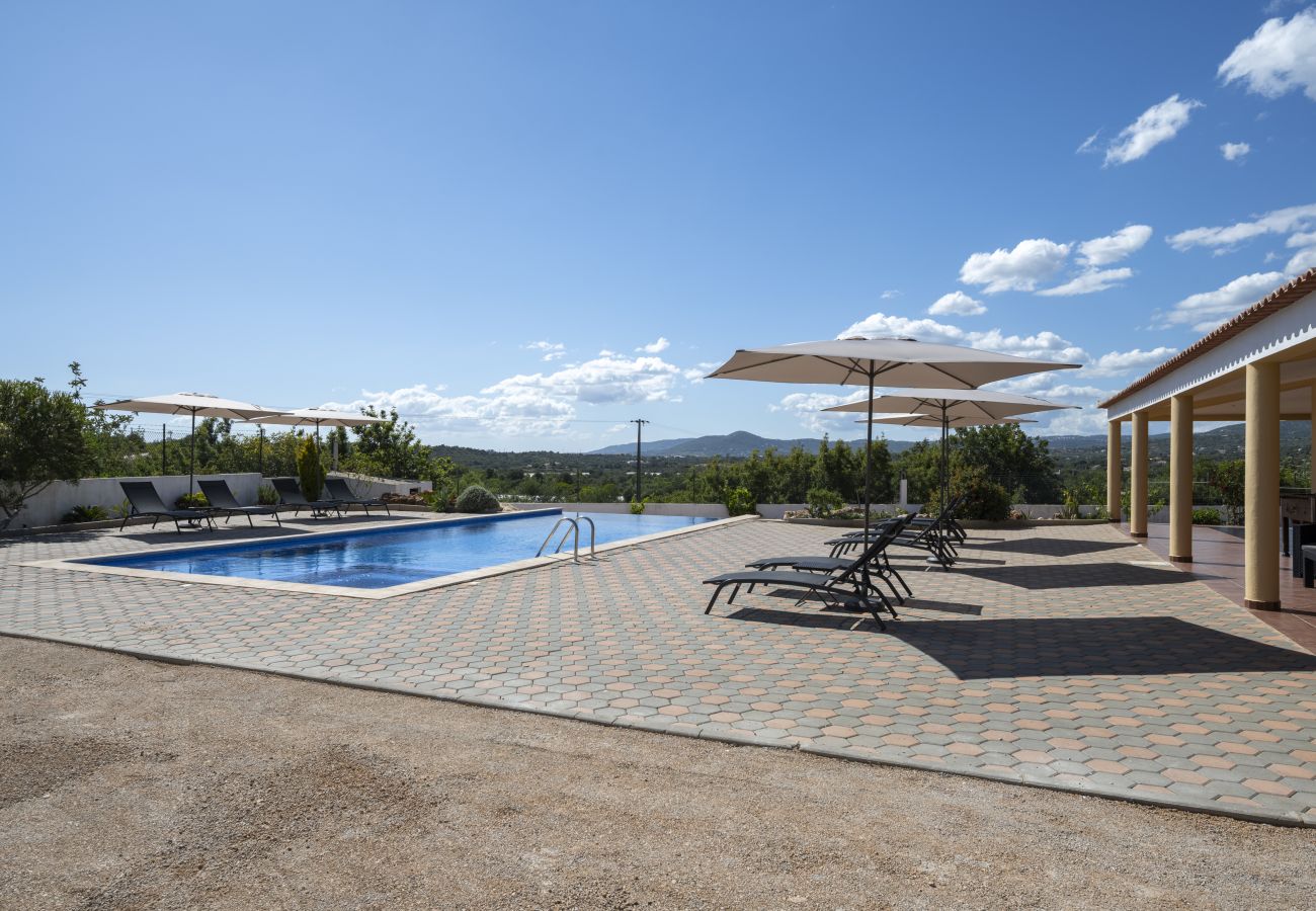 Cottage in Faro - Casa da Montanha - Peaceful Villa by HD