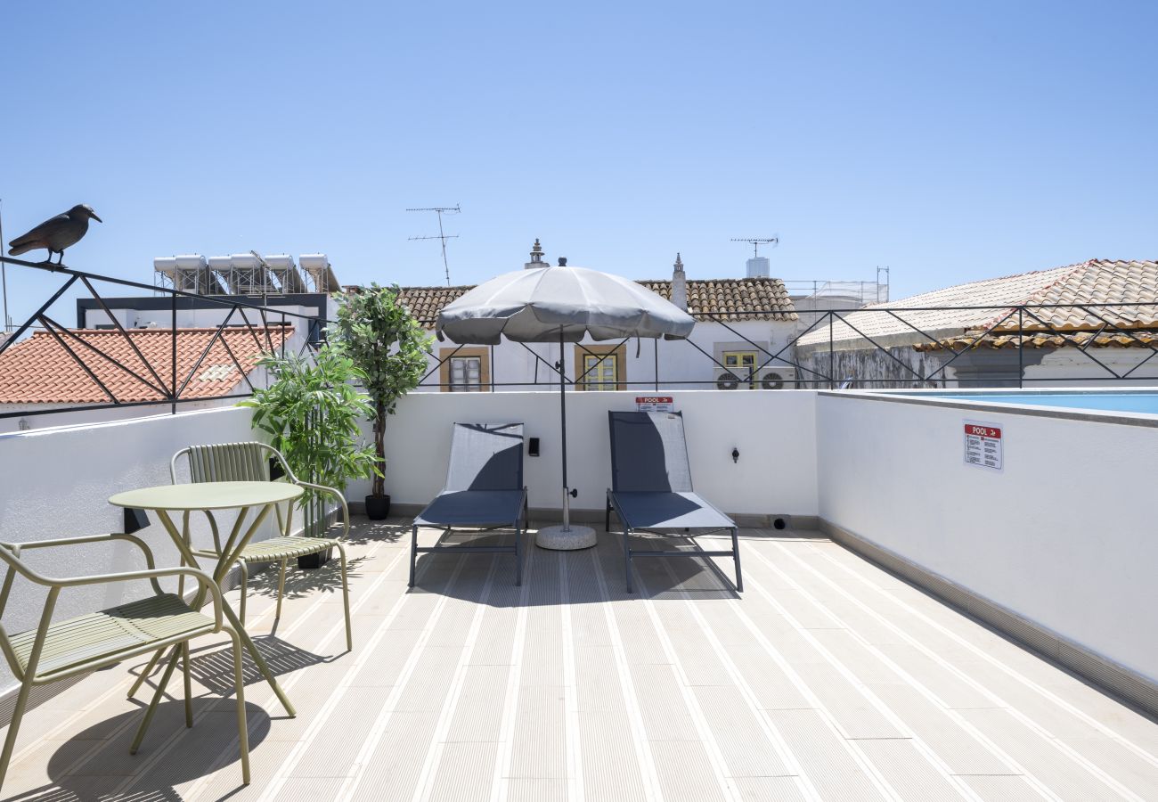 Apartment in Faro - Saramago Writers Yard - Pool Retreat by HD 
