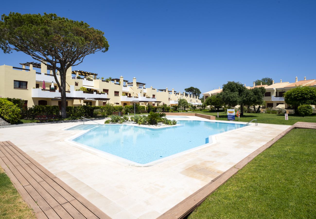 Villa in Quarteira - Vila padel with pool - by Hdproperties