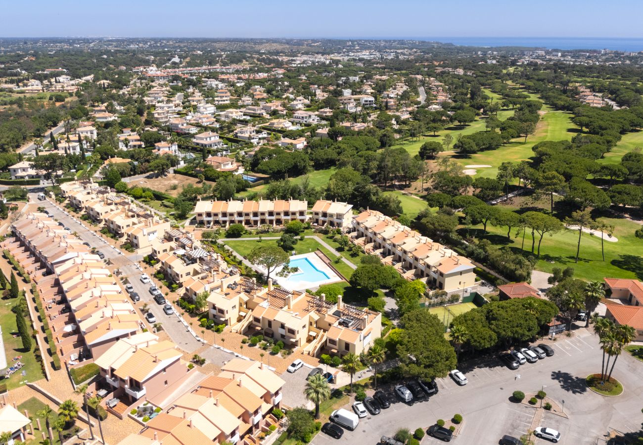 Villa in Quarteira - Vila padel with pool - by Hdproperties