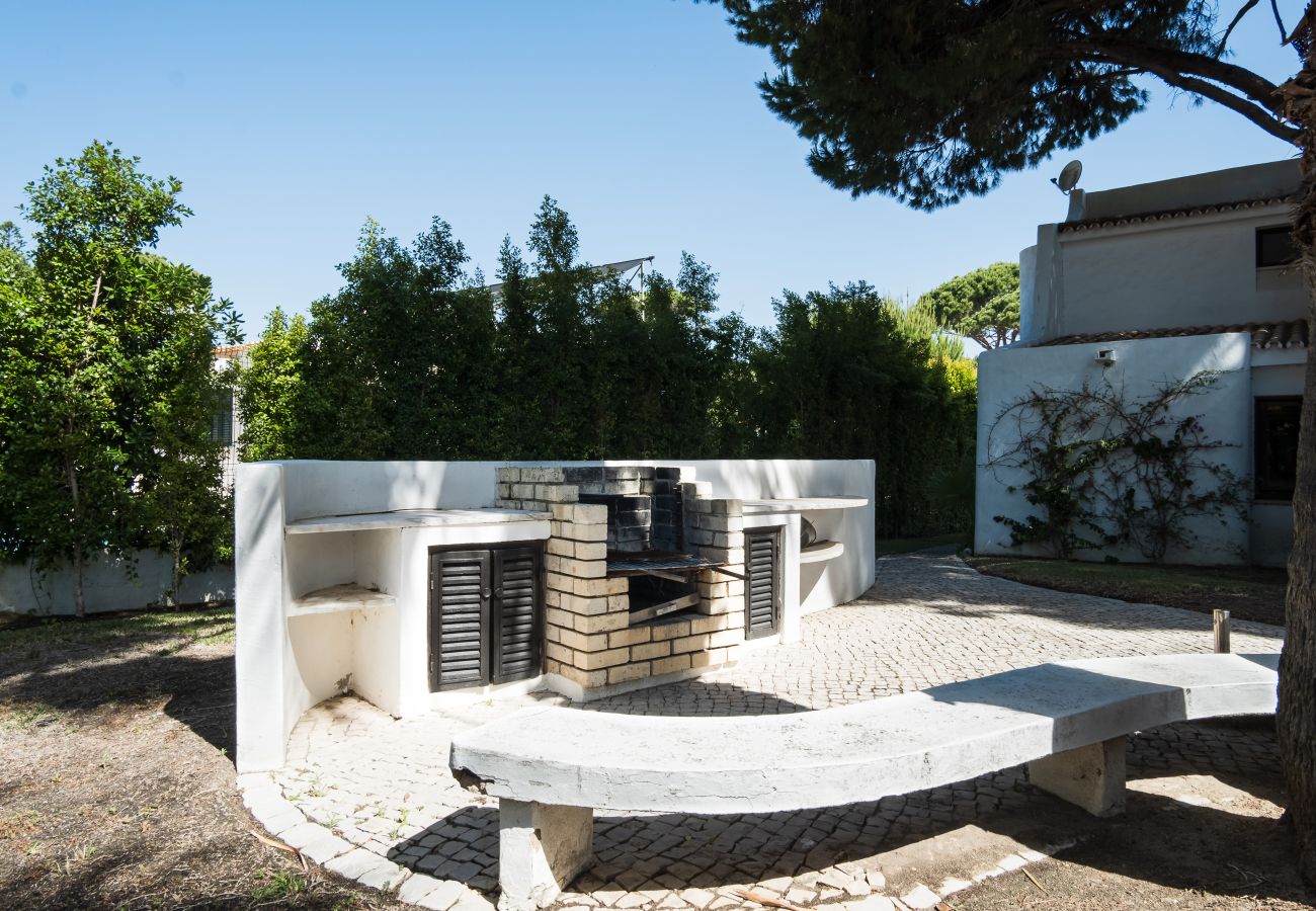 Villa in Vilamoura - Vila das Malvas with Pool - By Hdproperties