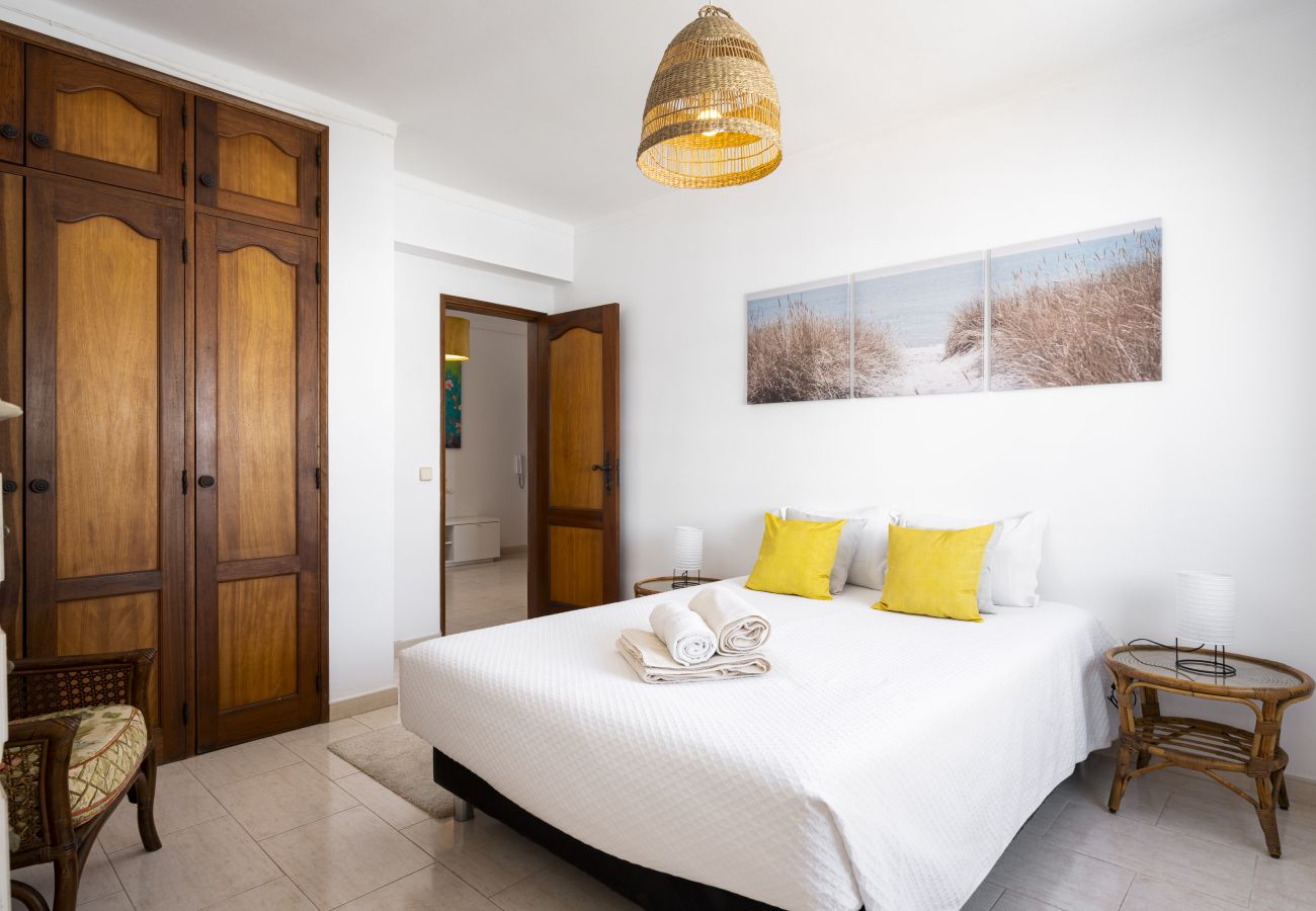 Apartment in Quarteira - Gira Sol by Hdproperties