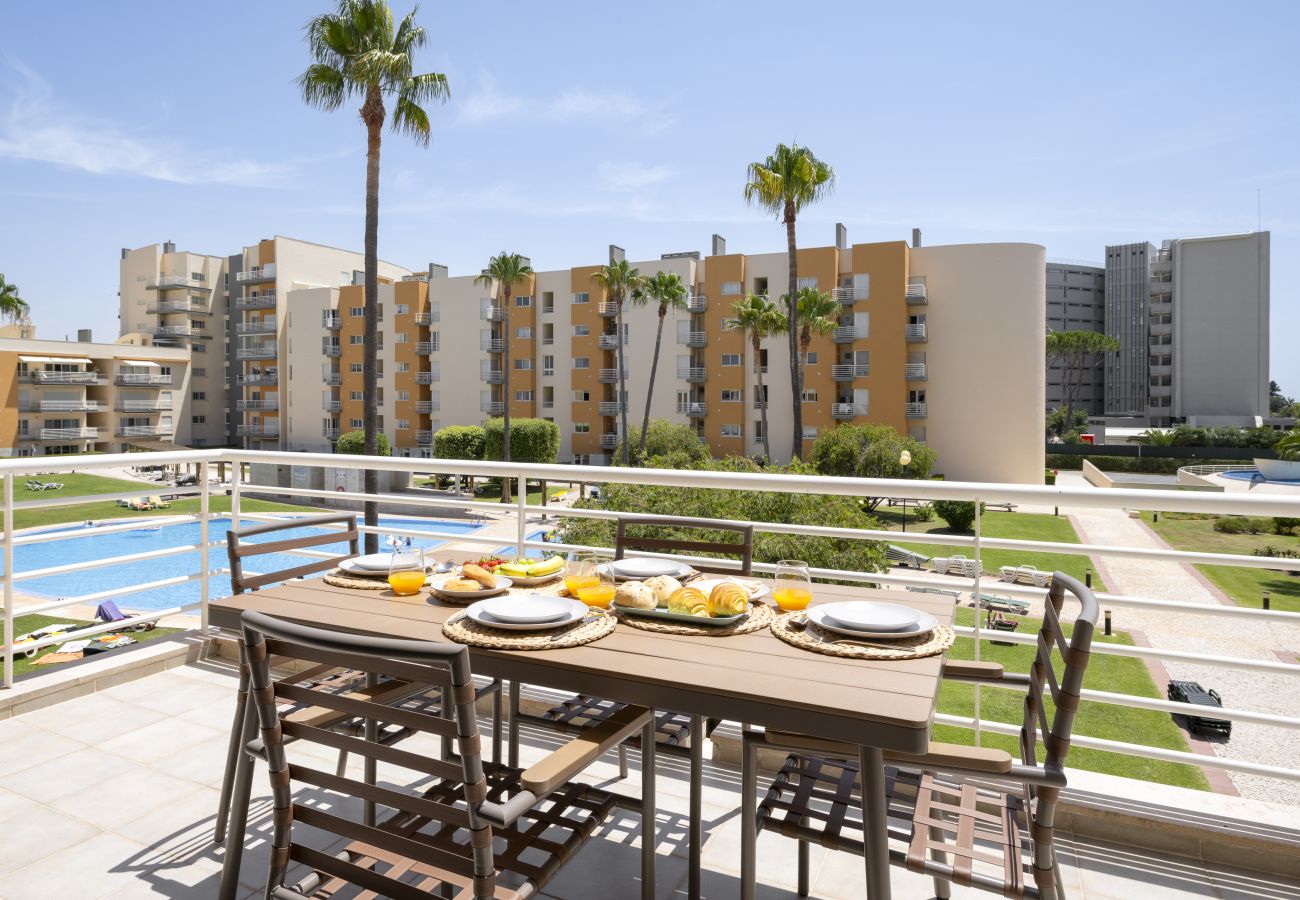 Apartment in Vilamoura - Moura Praia by Hdproperties