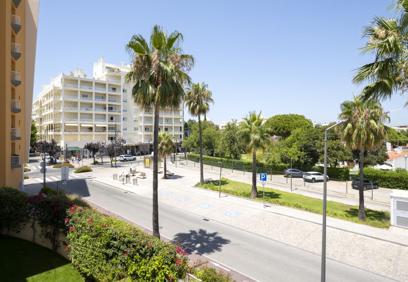 Apartment in Vilamoura - Moura Praia by Hdproperties