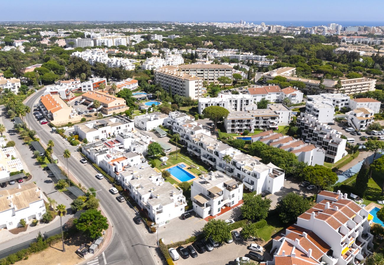 Villa in Quarteira - Vila Sineta by Hdproperties