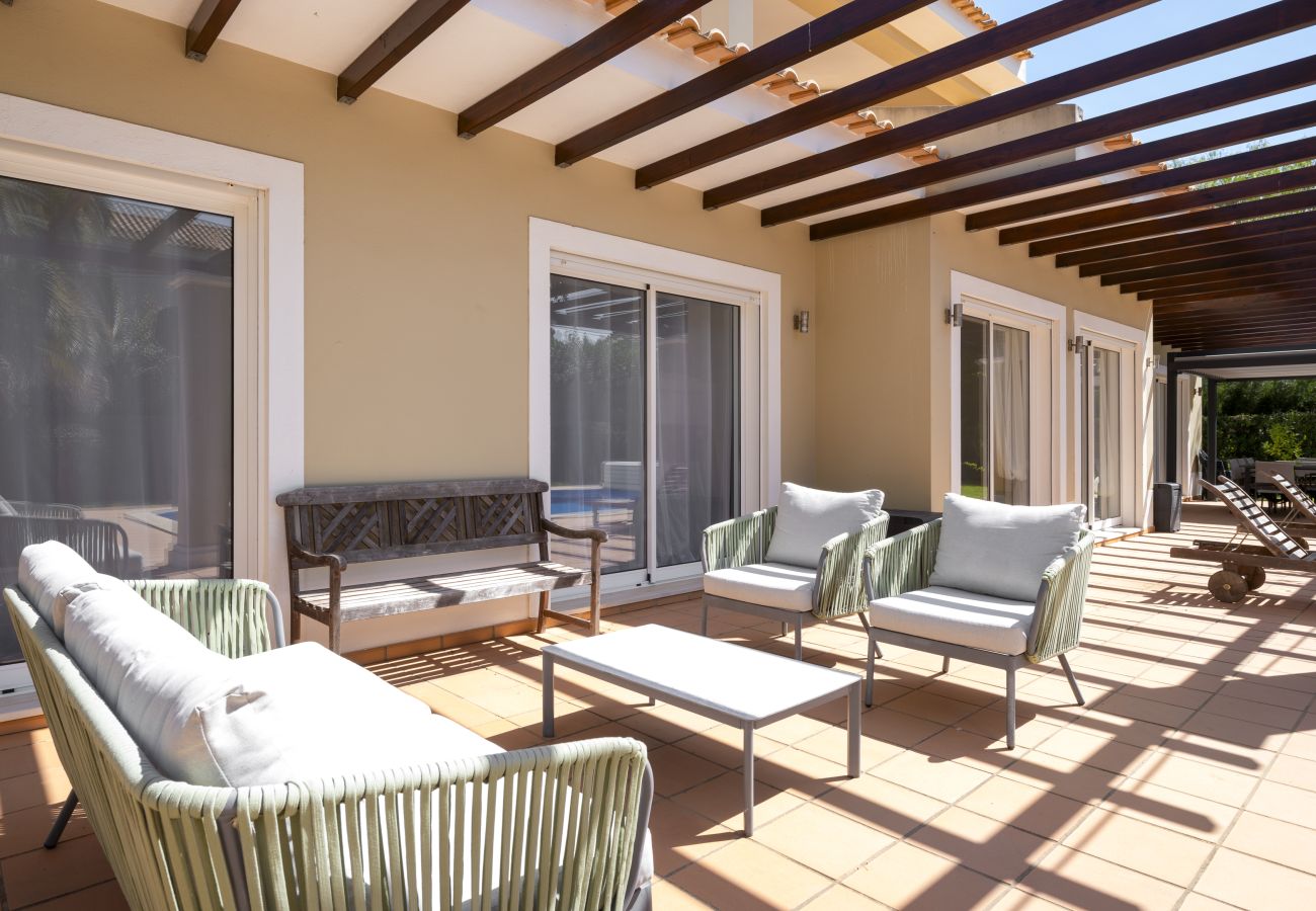 Villa in Quarteira - Vila Gabriel private vila -by hdproperties